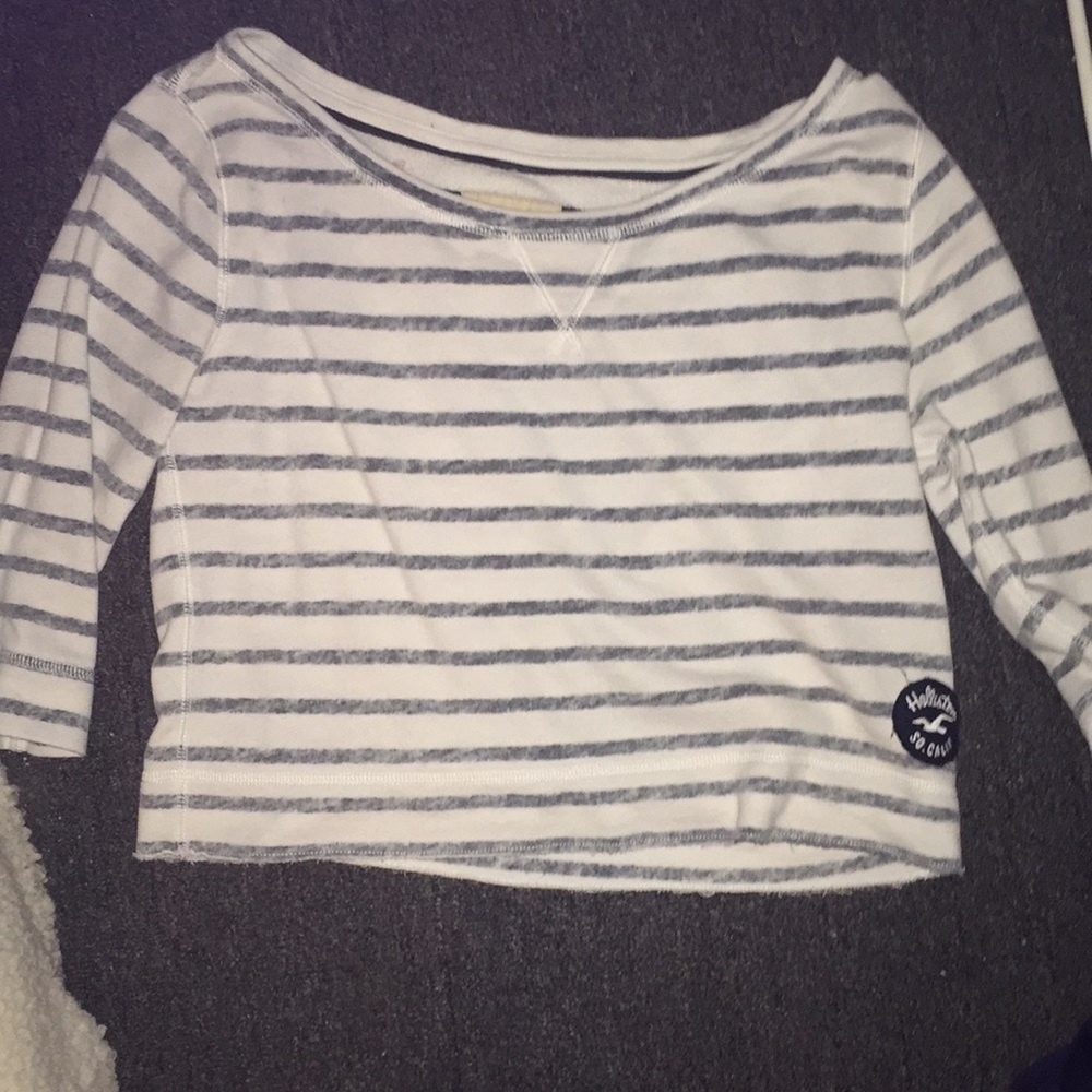 Hollister half sleeve shirt